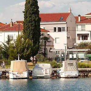 Rafael Croatia